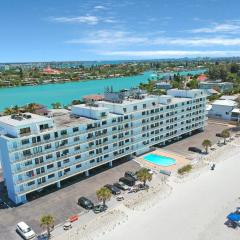 2 Bed 2 Bath Apartment in Tampa Bay