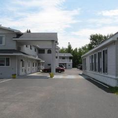 Mackinaw Budget Inn