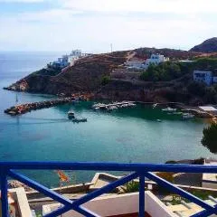 Deck1Syros Premium Apartments
