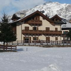 Bormio suite apartment, terme e sci a 5 min. di auto