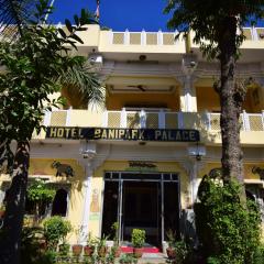 Bani Park Hotel