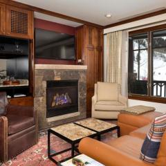 The Ritz-Carlton Club 3 Bedroom Residence 8210, Ski-in & Ski-out Resort in Aspen Highlands