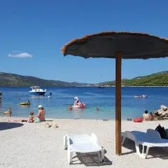 Apartmani I & J Šerić
