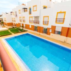 Quinta da Gomeira by Algartur