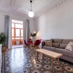 eg21- MODERNIST AND ELEGANT APARTMENT IN BCN CITY CENTER