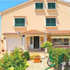 Fantastic holiday with small children - 200m from beach