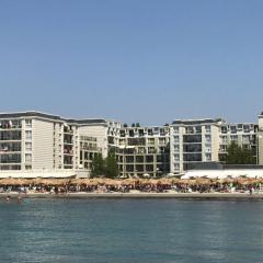 Festa Pomorie Apartments