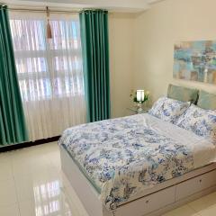 Chillax Studio 101 Newport Boulevard