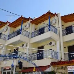 KOTSIFAS ROOMS