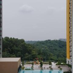 Enjoy Cozy 2 Room Condo at Mesahill Nilai (15 mins to KLIA)