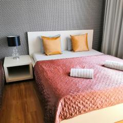 Golden Family Apartments