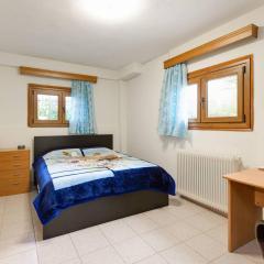 Independent Apartment in Pylaia.