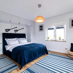 BLUE MARINE APARTAMENT 19 z Tarasem i widokiem na morze przy plaży