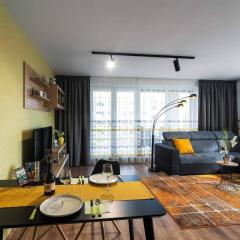 LUXURY AND HARMONIC Apartment with chill TERRACE!