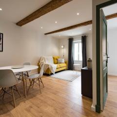 APPARTEMENT 2 NEUF sur le port à coté de la plage