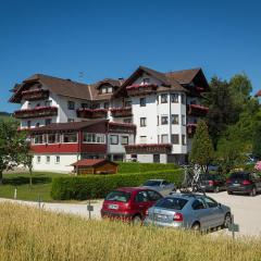 Hotel Alpenblick Attersee-Seiringer KG