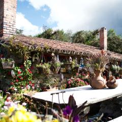 Casa de piedra El Colibrí