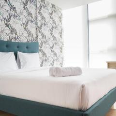 South Tower 2BR at L'Avenue Apartment By Travelio