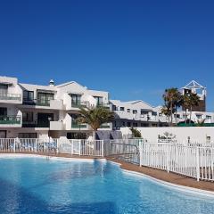 Lanzarote-Beach-Apartment, Las Cucharas Beach, Costa Teguise -- 1 MINUTE WALK FROM MAIN SQUARE, 35 METERS FROM BEACH
