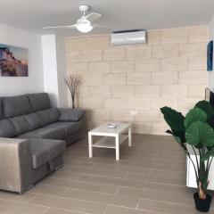 Martin Stone Mil Palmeras Beach