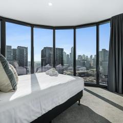 City View 2-Bedroom 2-Bathroom Apartment in Southbank Near Crown Casino & Convention Centre