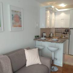 NEW Cosy studio