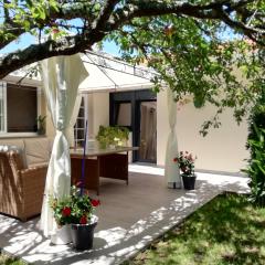 JARDIN, TERRAZA Y BARBACOA