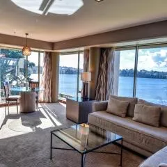 와이푸나 호텔 앤드 컨퍼런스 센터(Waipuna Hotel & Conference Centre)