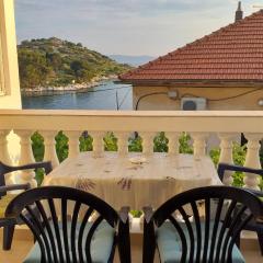 Apartmani Ivan by the sea