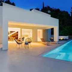 Villa V - private pool, special location & surroundings
