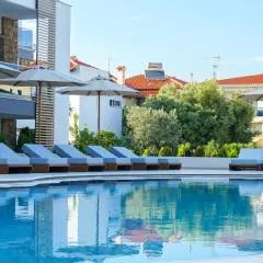 Agnes Deluxe Hotel