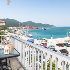 Promenade Sea View Apartment