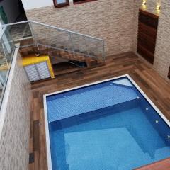 Casa 08 Pessoas com Piscina Praia Vermelha do Norte