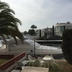 APPARTEMENT REZ DE JARDIN EMPLACEMENT #1