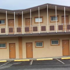 Hallmark Motel