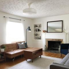 1940's Bungalow near Downtown & UT Campus