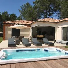 Location villa entre lac et océan avec son spa de nage