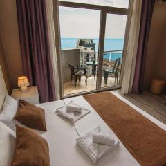Sea Towers Lux 17-05