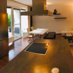 25h GARDEN Apartment PLUS private Beach