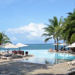 Baobab Beach Resort & Spa