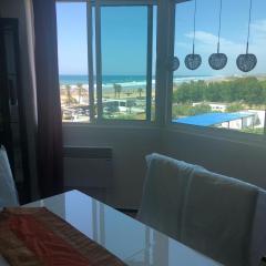 Nouveau appartement vue sur mèr , renouvelé en entier