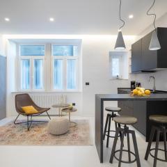 Twins Idola Apartments