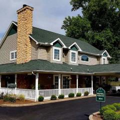 Hearthstone Inn & Suites