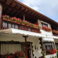Apartamentos El Calleju