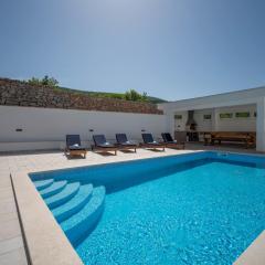 Apartment Josipa-3 by Interhome