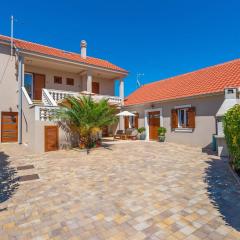 Holiday home Privlaka - Zadar Riviera 8218