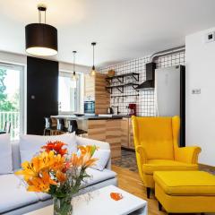 Botanic Gardens Apartment with FREE GARAGE Wrocław by Renters