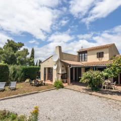 Villa in Beaufort with Pool & Views