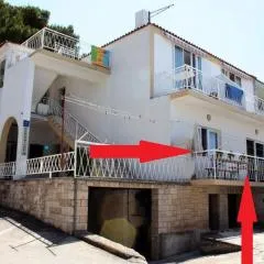 Apartment Stipe