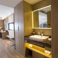 Atour Hotel Guiyang Future Ark